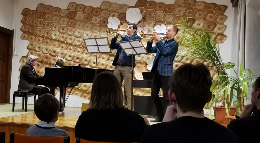 017_-_Ojar_és_Gints